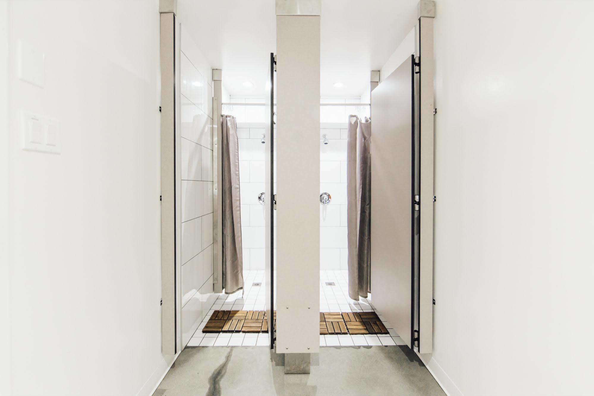 Alt Hostel Montreal Ngoại thất bức ảnh